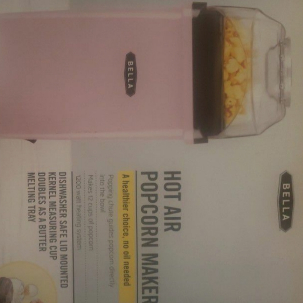 Hot air popcorn maker